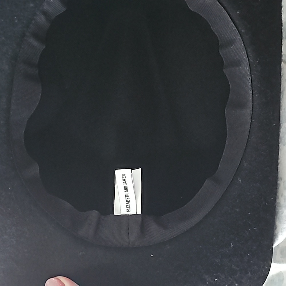Hat - Picture 3 of 3
